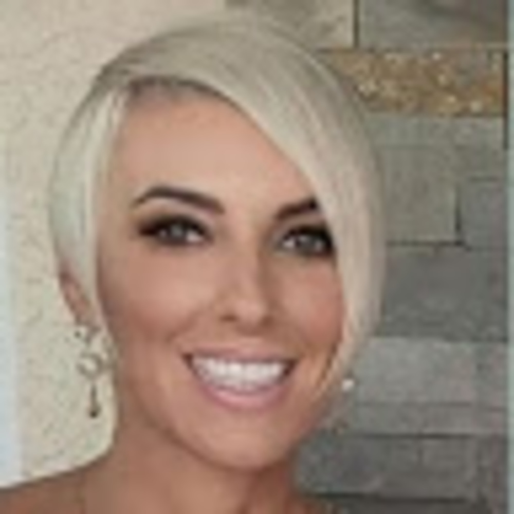 Meet your Posher, Sharni r.